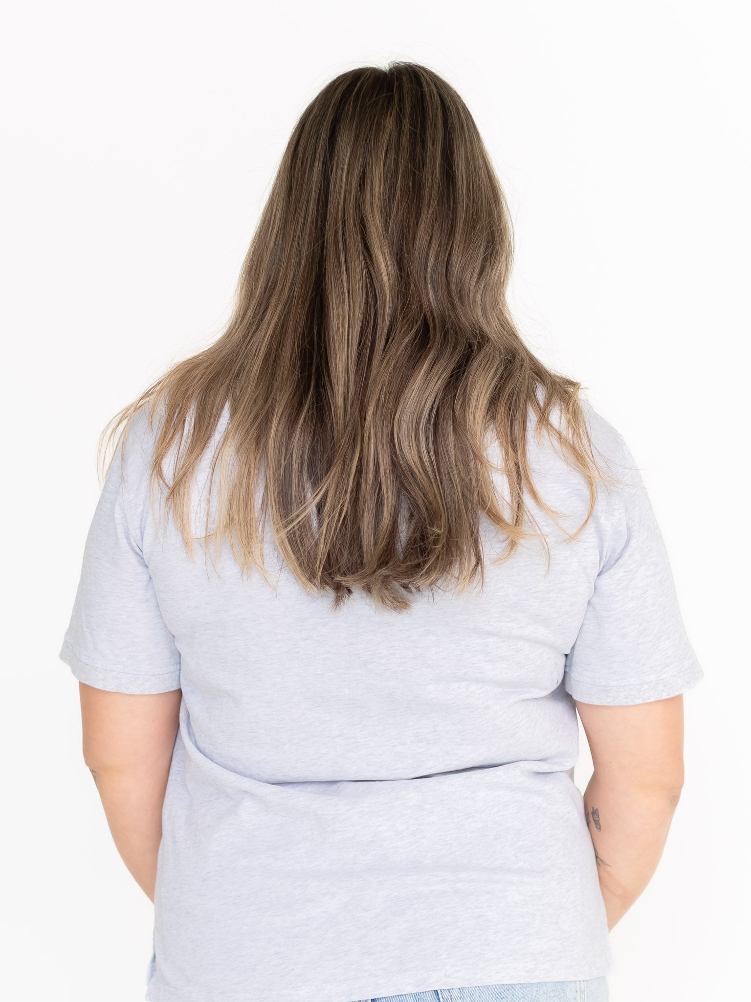 Back view of the light grey Indiana breastfeeding tee